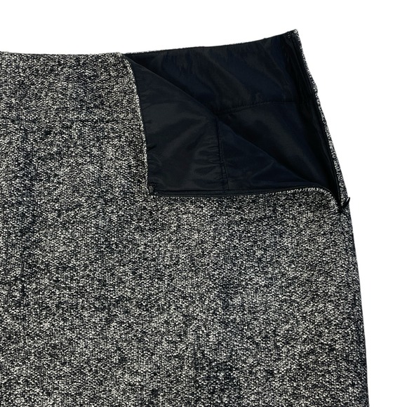 Ann Taylor Gray Tweed Wool Blend Pencil Skirt Women's Size 0 Lined Classic Look - Picture 7 of 7
